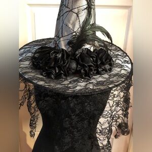 Witch’s Hat with Lace,Black Roses &Skull